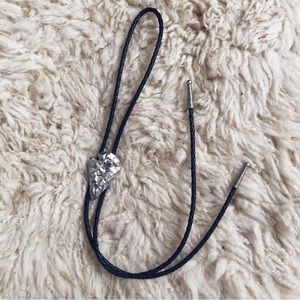 Vintage 80s Arrowhead Bolo Tie